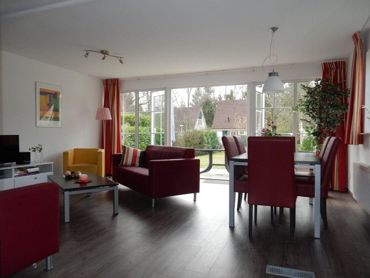 Bungalow - 6 Personen Gelegen In De Nabije Omgeving Van Avonturenpark Hellendoorn En De Prachtige Sallandse Heuvelrug En Eelerberg المظهر الخارجي الصورة